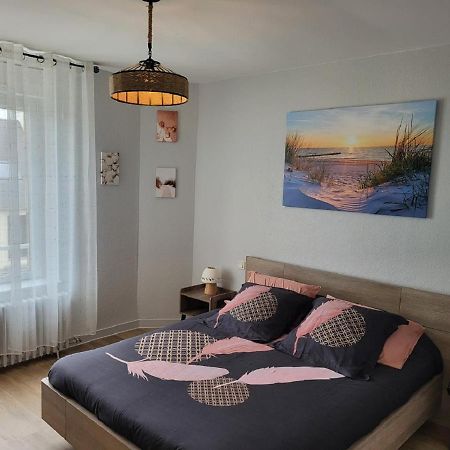 Appartement Paisible En Baie De Morlaix Plougasnou Exterior photo