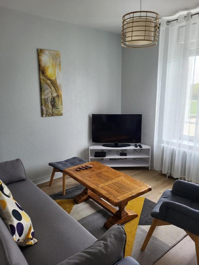 Appartement Paisible En Baie De Morlaix Plougasnou Exterior photo